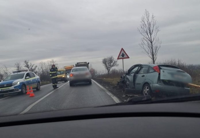 accident-pe-dn19-in-misca-doua-persoane-la-spital