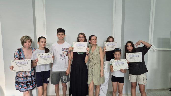 interviu-cu-scriitoarea-livia-cret-despre-atelierele-sale-creative