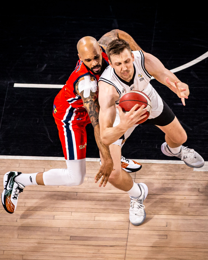 leii-rosii-intalnesc-rivala-u-bt-cluj-napoca