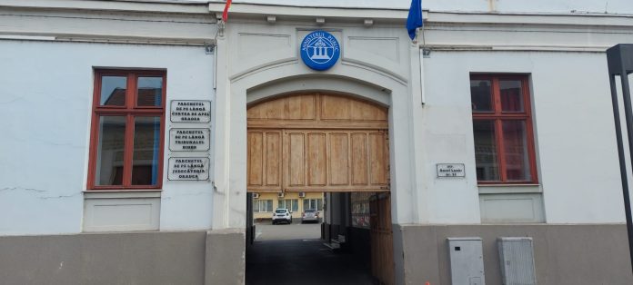 promovarea-amanata-la-cerere-pentru-doi-procurori-din-bihor