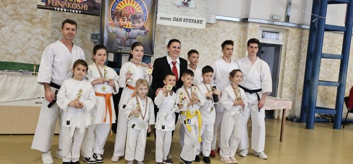 cs-todome-oradea-s-a-remarcat-la-zonala-campionatului-national-de-karate-traditional