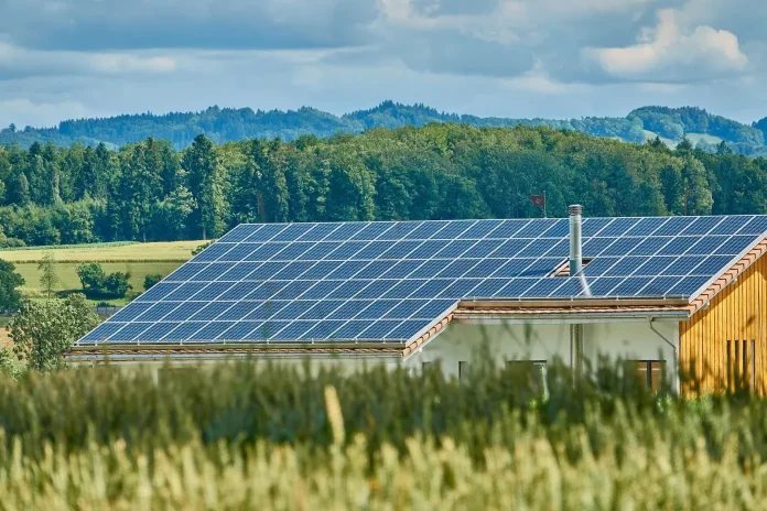 afm-și-bnr,-prinse-în-flagrant:-justiția-confirmă-schema-de-eliminare-a-concurenței-din-casa-verde-fotovoltaice