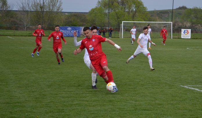 lotus-baile-felix-a-castigat-iar-si-e-lider-in-play-out-seria-9