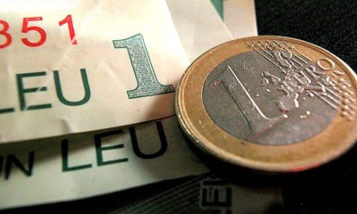 cum-presa-distorsionează-adevărul:-deprecierea-leului-nu-are-legătură-cu-alegerile-prezidențiale