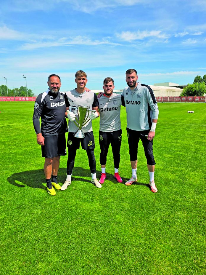tata-si-fiu-campioni-cu-fcsb
