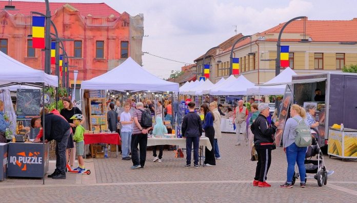 sondaj-inscop-doua-treimi-dintre-romani-cred-ca-romania-e-in-pericol