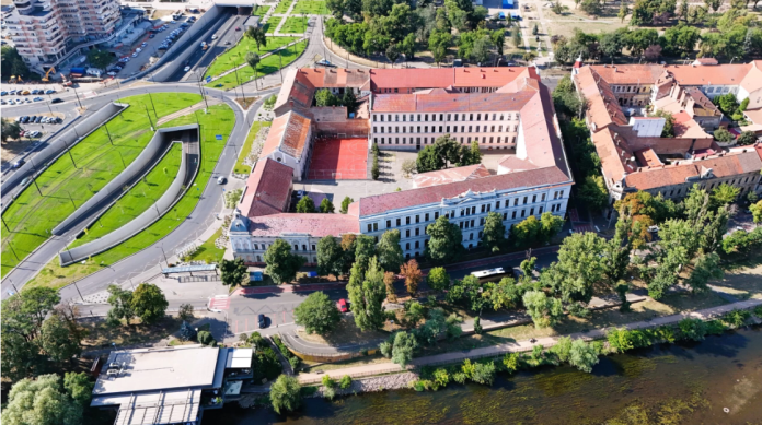 incep-lucrarile-de-eficientizare-energetica-a-colegiilor-din-oradea