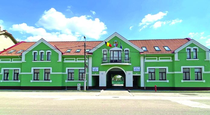 sediul-primariei-salard-a-fost-modernizat-20-milioane-lei