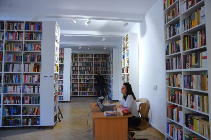 conferinta-nationala-a-bibliotecarilor-din-romania-la-oradea