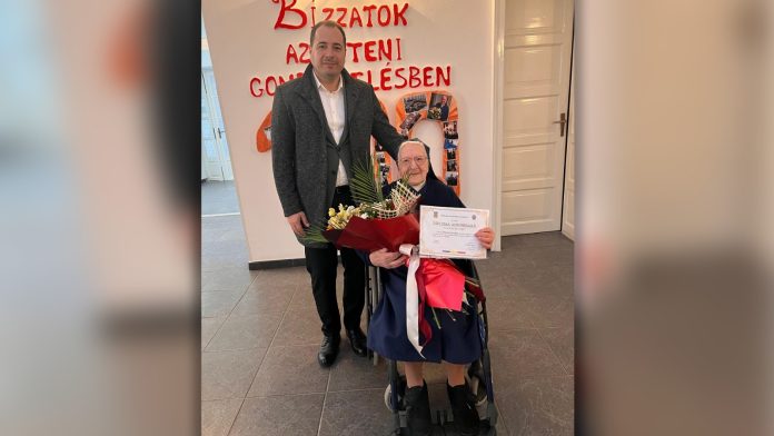 O viață dedicată slujirii: măicuța Luciana, la 100 de ani