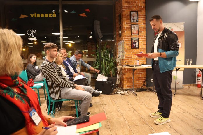 Despre arta și curajul discursului public, la Toastmasters Oradea