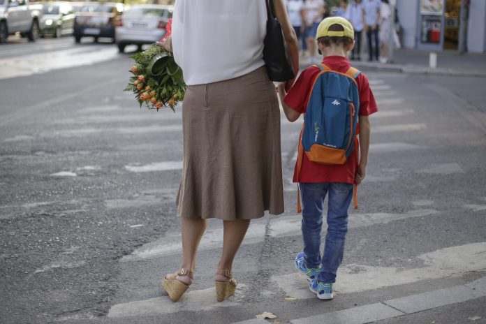 Zi liberă pentru părinți în prima zi de școală