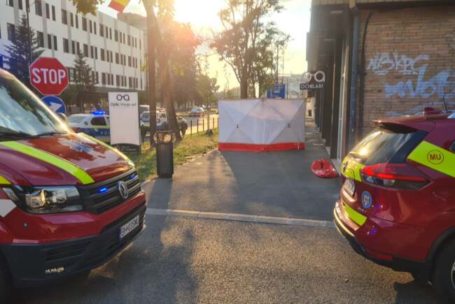 Moarte teribilă: Tânără de 27 de ani căzută de la etajul 7