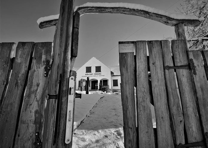 Fotograful artist Ștefan Tóth dedică expoziția „Pe urmele Imnului” poetului Ferenc Kölcsey, cu ocazia Zilei Culturii Maghiare.