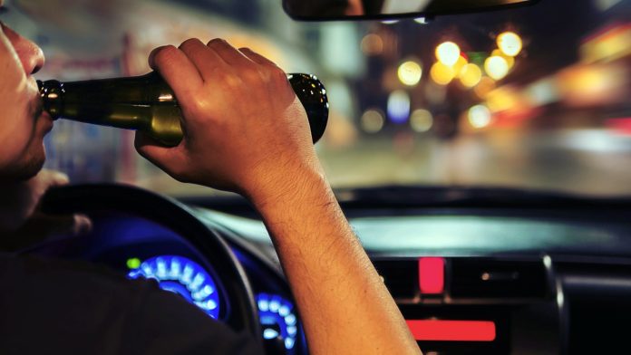 Conducea băut prin centrul Oradiei și a primit dosar penal.