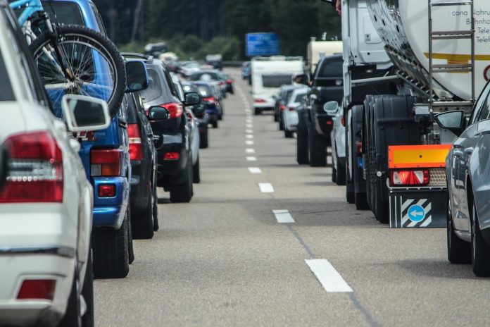 Se numără din nou. CJ Bihor organizează o licitație pentru recensământul traficului rutier pe drumurile județului.