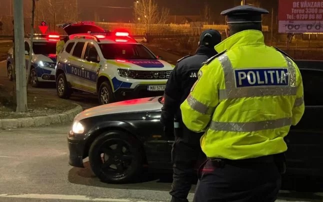 Tânăr arestat de polițiști după ce a cauzat un accident pe o stradă din Oradea.