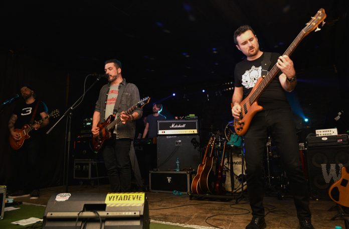 Vița de Vie își schimbă prefixul! Membrii trupei vor celebra cei 30 de ani de activitate printr-un concert la Oradea.