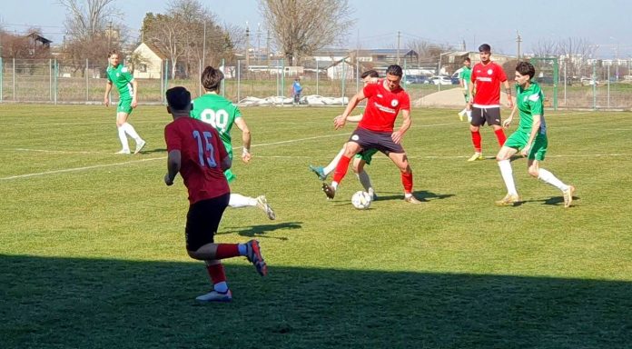 Liga 4, play-off: Transilvania Sport Academy a câștigat derby-ul, CAO contestă arbitrajul și amenință cu retragerea din campionat.
