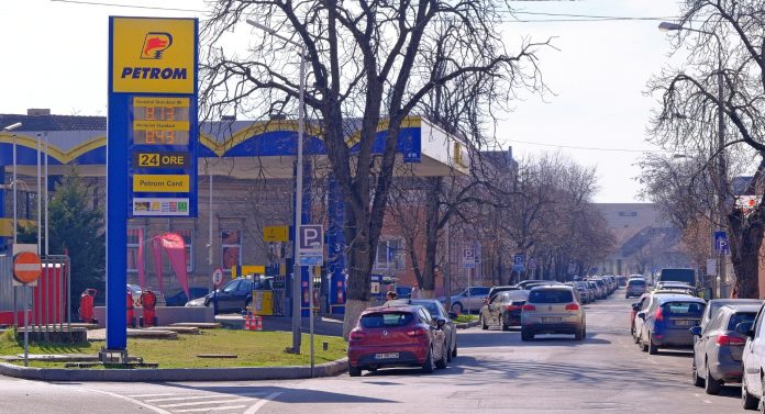 Prețurile la pompă din Oradea au crescut semnificativ. Motorina standard a depășit 8,5 lei/litru în anumite stații de alimentare.