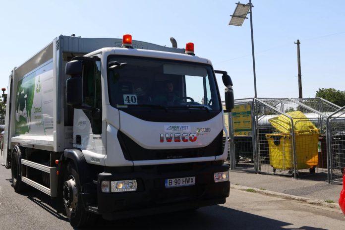 Orădenii vor plăti mai mult pentru colectarea gunoiului începând cu 1 iulie: noile tarife aprobate de Consiliul Local