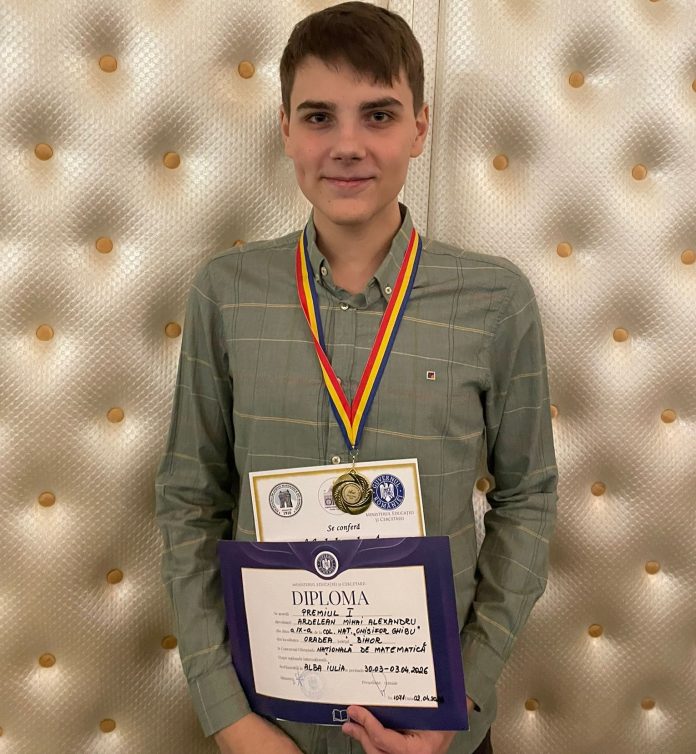 Medalie de aur la olimpiadele naționale de matematică și informatică pentru Mihai Alexandru Ardelean de la „Onisifor Ghibu”
