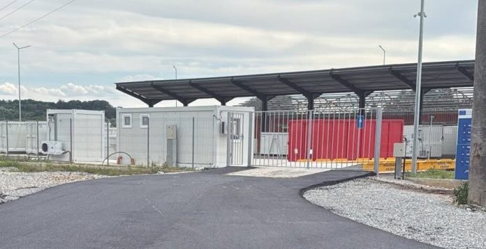 Premieră în Bihor: centrul de colectare a deșeurilor din Dobrești, dotat cu cameră frigorifică pentru animalele moarte, a fost finalizat.