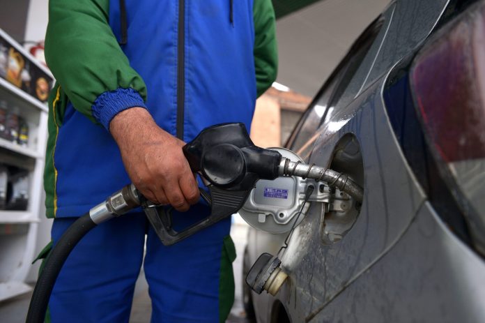 Plafonarea prețului motorinei nu va fi extinsă. Care este cauza blocării proiectului legislativ ce ar fi putut permite această prelungire?