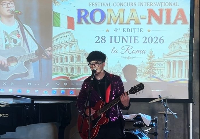 Orădeanul Andrei Arad cucerește Roma. Tânărul artist a câștigat Trofeul secțiunii Muzică Internațională la concursul ROMA-NIA.
