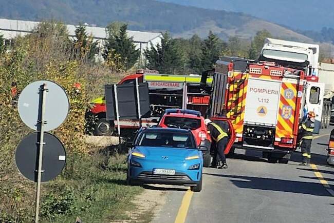 Sentință în cazul unui accident pe DN1, în apropierea Săcădatului, în care tatăl șoferului a murit.