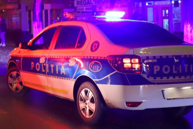 Doi tineri care au jefuit un băiat de 13 ani în Oradea, obligați să participe la un program strict timp de 6 luni.