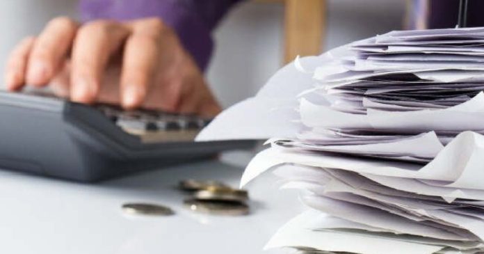 Administratoarea unei firme din Oradea, obligată să plătească ANAF 2,7 milioane de lei Administratoarea unei firme din Oradea, obligată să plătească ANAF 2,7 milioane de lei