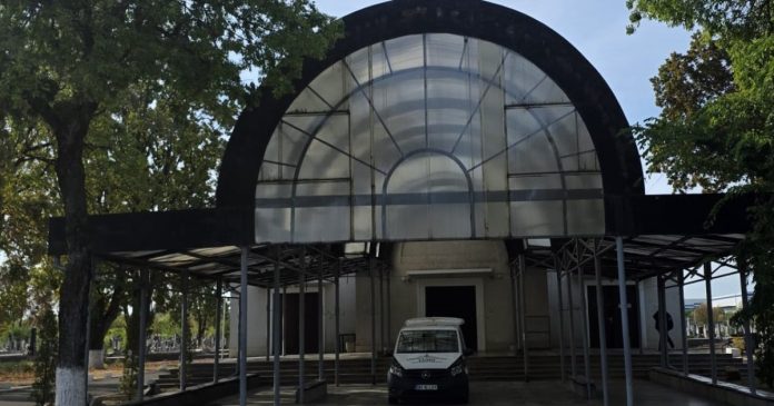 Capela Municipală din Rulikowski, în reabilitare. Ce se întâmplă cu înmormântările Capela Municipală din Rulikowski, în reabilitare. Ce se întâmplă cu înmormântările