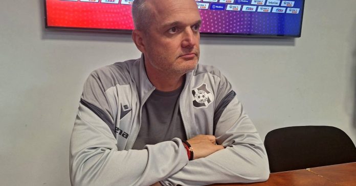 Erik Lincar: „Așa suntem noi și vreau ca echipa să arate astfel” Erik Lincar: „Așa suntem noi și vreau ca echipa să arate astfel”