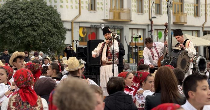 Higheghe și vin ajunge în Marghita, Oradea și Beiuș, la a doua ediție