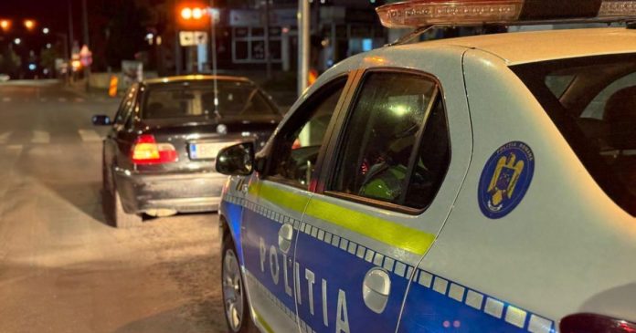 Bărbat răpit și abandonat dezbrăcat pe stradă în Oradea: condamnări pentru faptă Bărbat răpit și abandonat dezbrăcat pe stradă în Oradea: condamnări pentru faptă