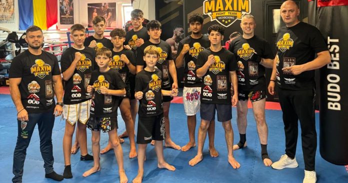 Maxim Fight Team trimite 12 sportivi la Grand Tournament de la Satu Mare Maxim Fight Team trimite 12 sportivi la Grand Tournament de la Satu Mare