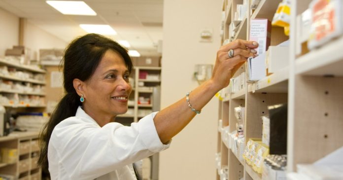 Medicamentele vitale, monitorizate strict. Măsuri împotriva întreruperii tratamentelor Medicamentele vitale, monitorizate strict. Măsuri împotriva întreruperii tratamentelor