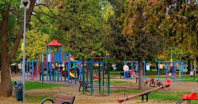 Vreme schimbătoare în Bihor: temperaturi de până la 25 de grade, urmate de o răcire bruscă Vreme schimbătoare în Bihor: temperaturi de până la 25 de grade, urmate de o răcire bruscă